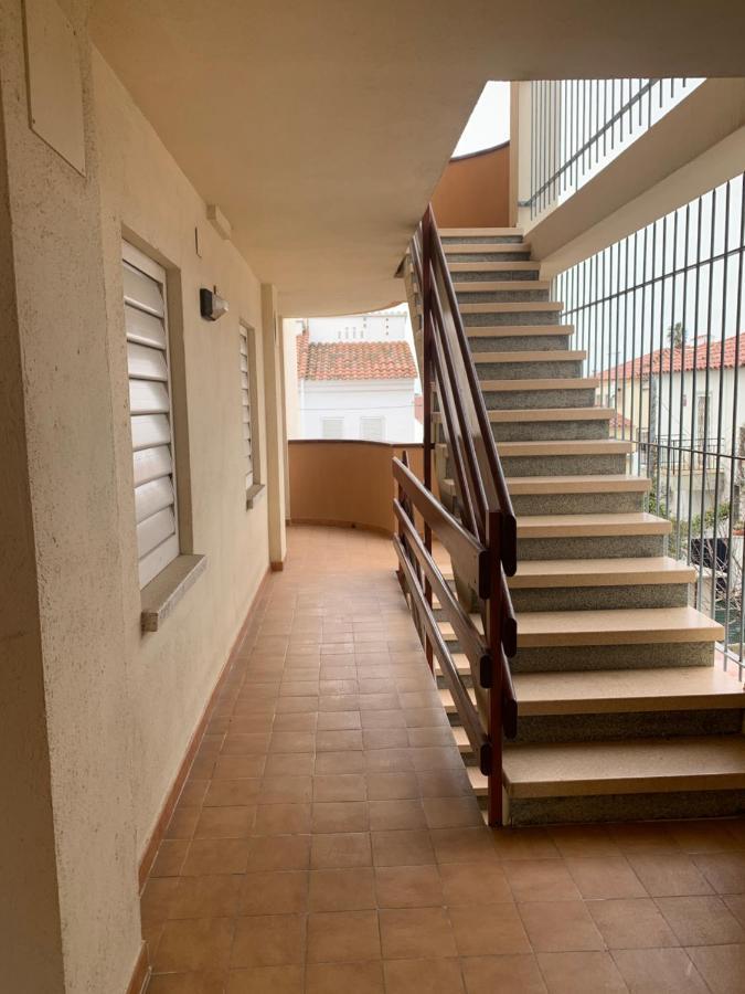 Apartamento De Playa En Santa Margarita. Roses Exterior photo